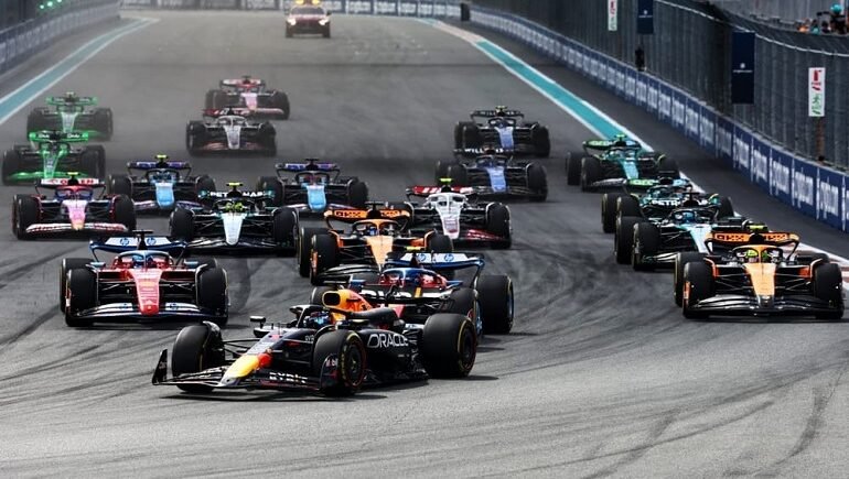Kimi Antonelli has clinched his debut pole position after delivering a stunning lap during Sprint Qualifying at the Miami Grand Prix Kimi Antonelli has clinched his debut pole position after delivering a stunning lap during Sprint Qualifying at the Miami Grand Prix